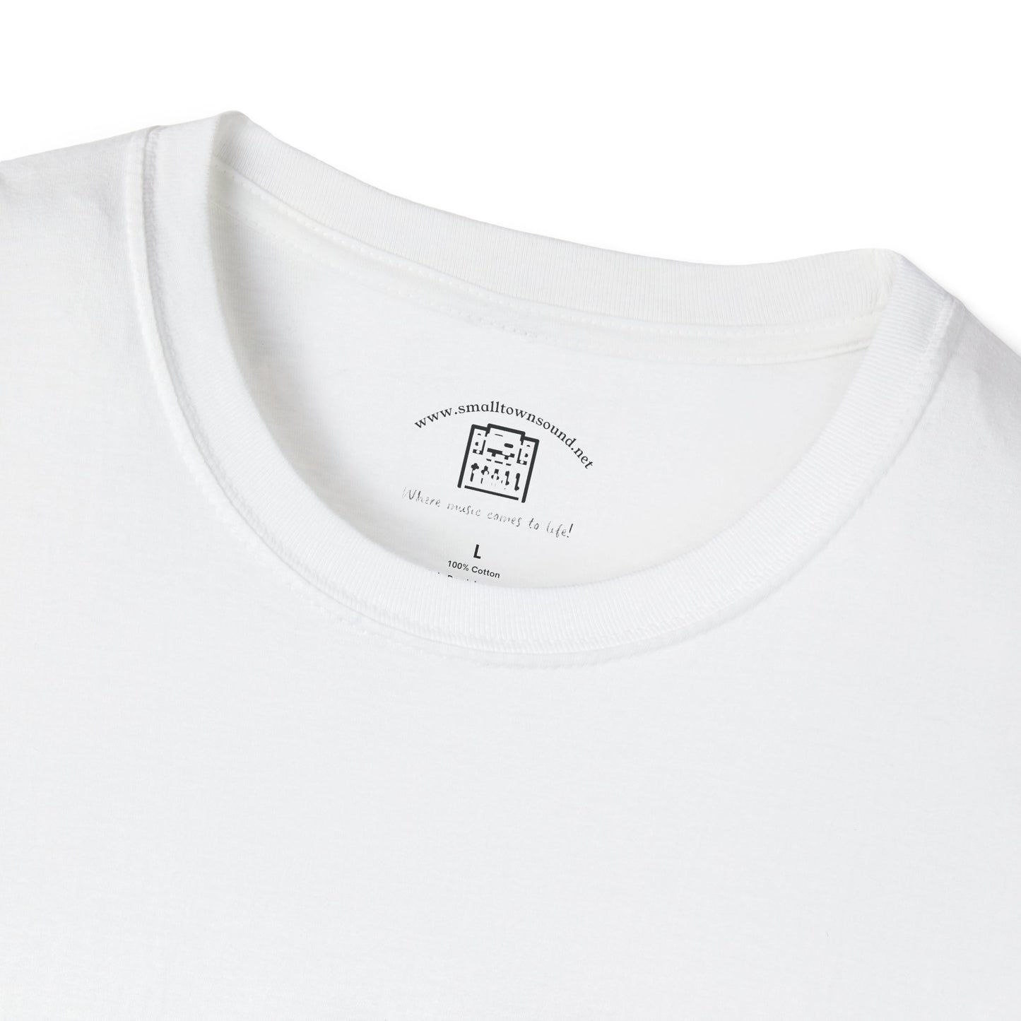 The Old Hippy, T-Shirt Small Town Sound with  *BC* on the T,- Tee Shirt