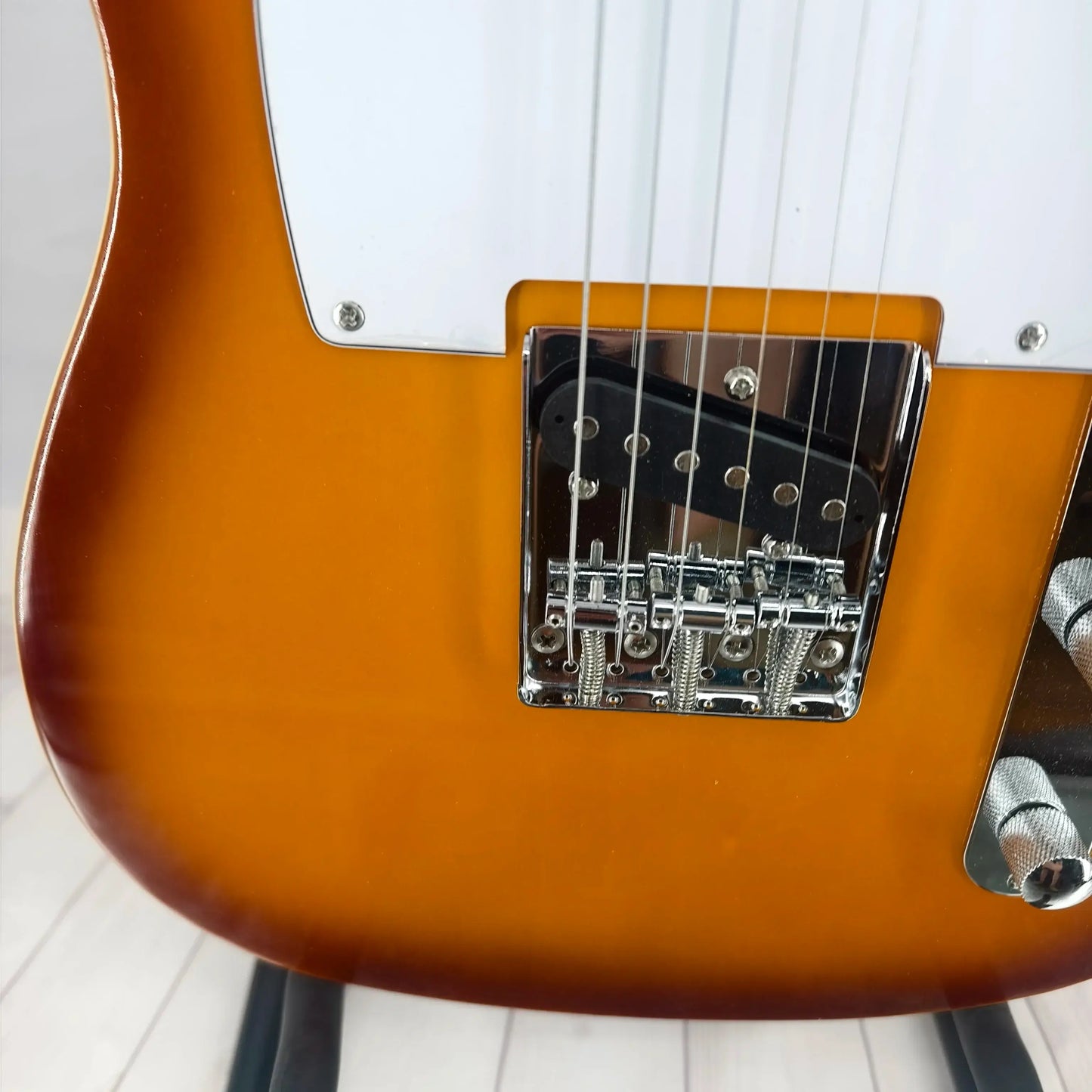 Hot-selling electric guitar with solid wood body, white protective cover, 6-string, electric guitar-themed gift Free Shipping