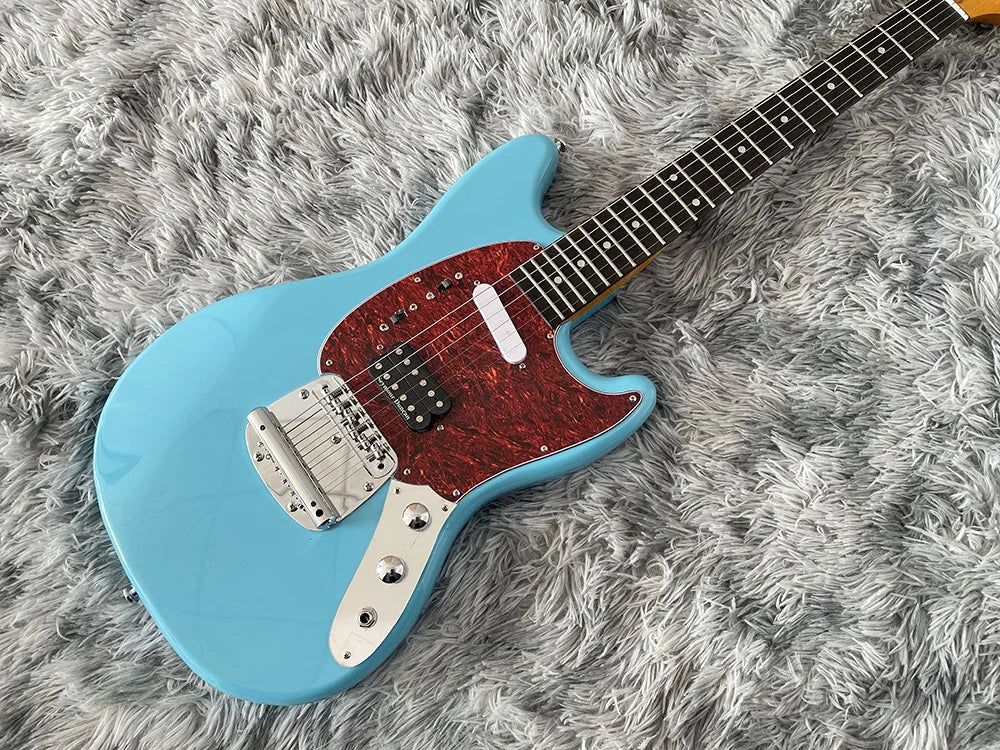 Electric Guitar with 6 Strings, Rosewood Fingerboard, White Color, High Quality, 2-Piece Pickup, Free Shipping by